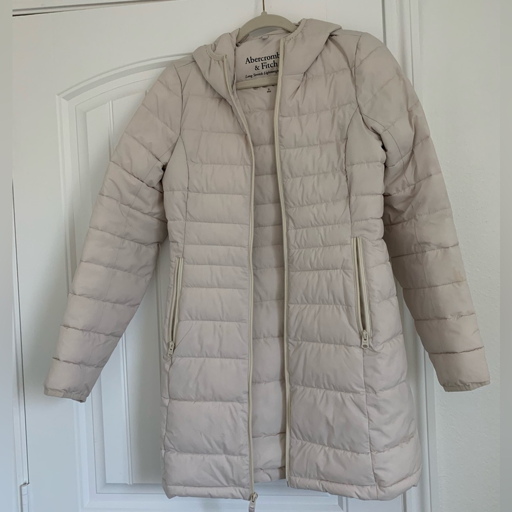 Abercrombie & Fitch Women's Beige Puffer Jacket